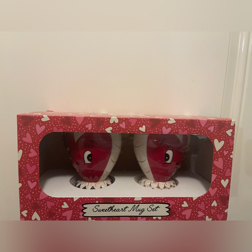 Joanna Parker-Sweetheart mug set-Brand new in box♥️♥️